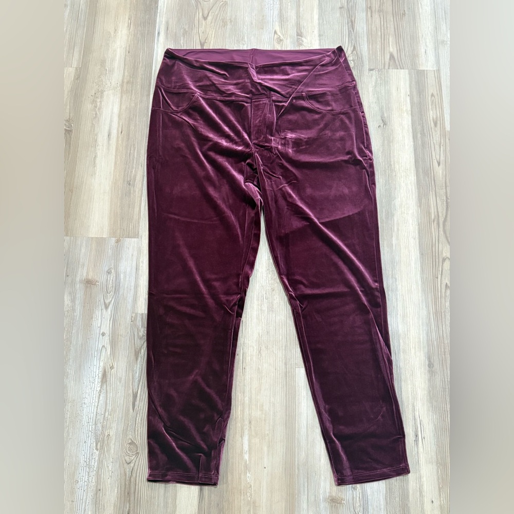 Ruby Ribbon Velvet Leggings in Burgundy Size 3XL NWT